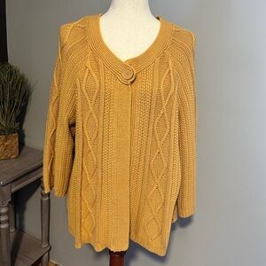 Dressbarn quarter sleeve sweater